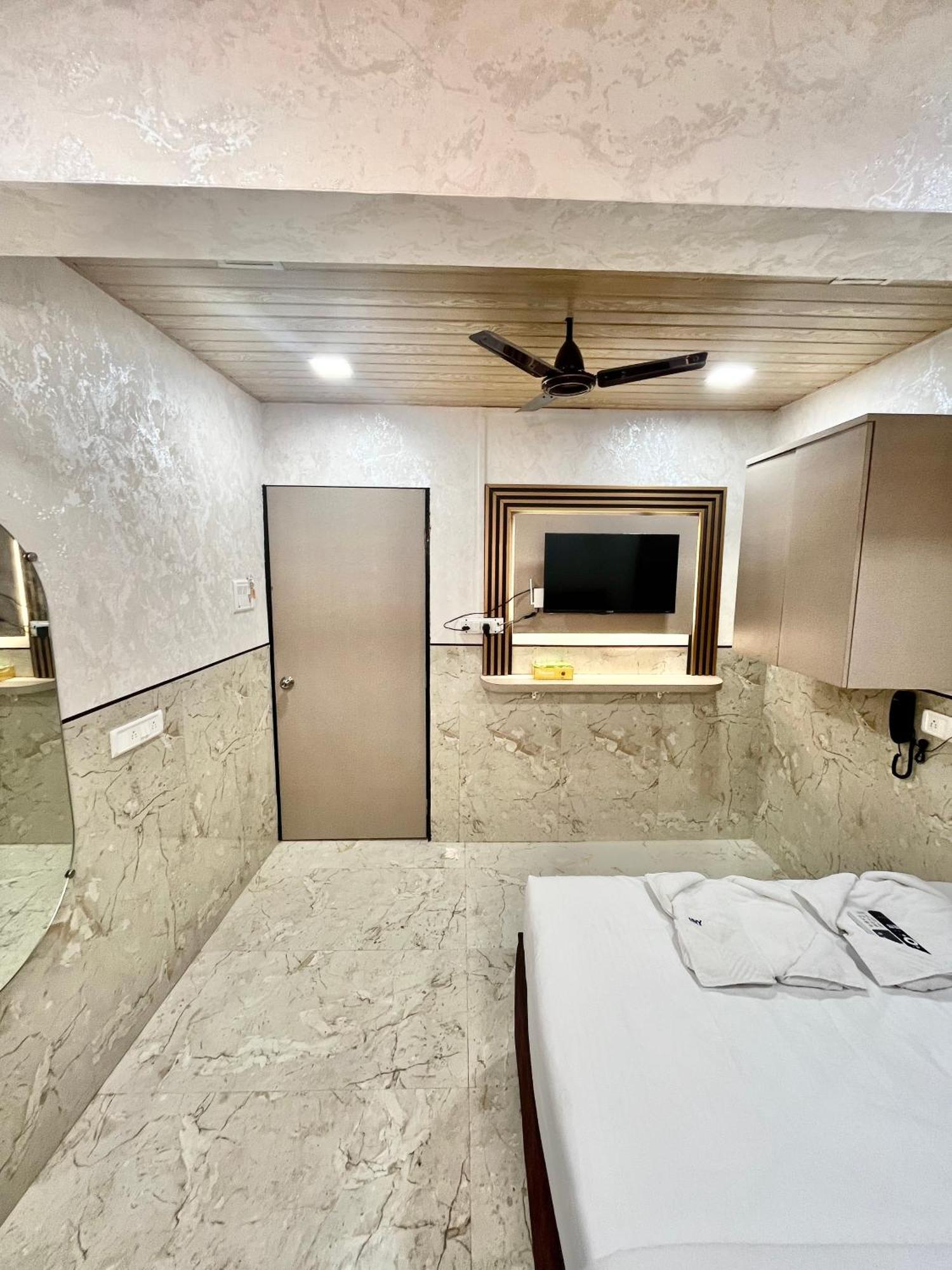 Hotel Newyork By Stayzy Rooms Mumbai Eksteriør bilde